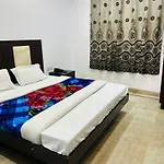 Hotel Parth